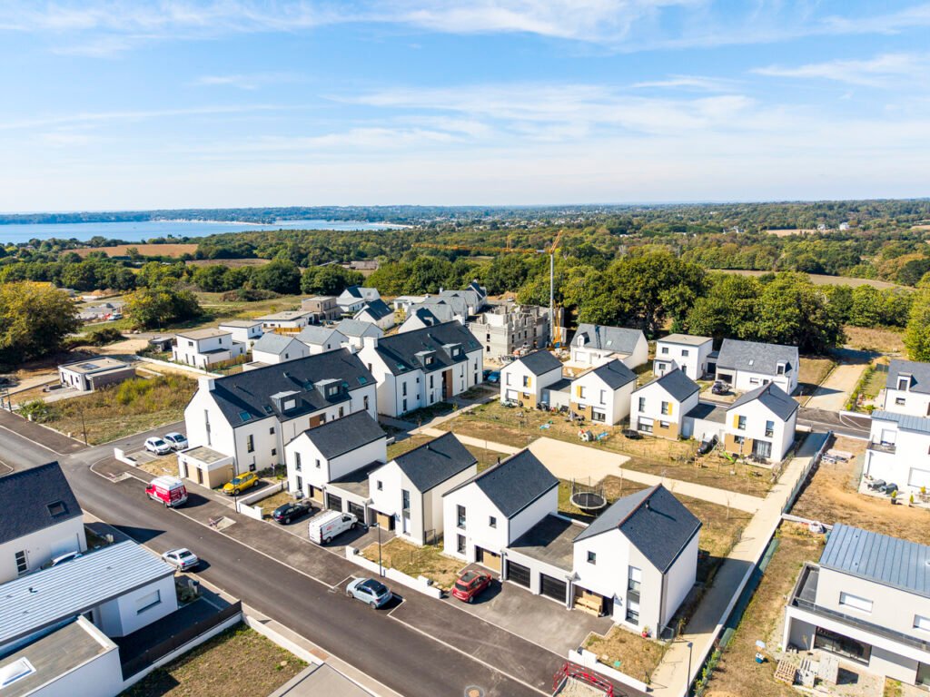 Photographe de lotissement à Concarneau : reportage pour l’OPAC Cornouaille 3 Vue aérienne du lotissement à Concarneau
